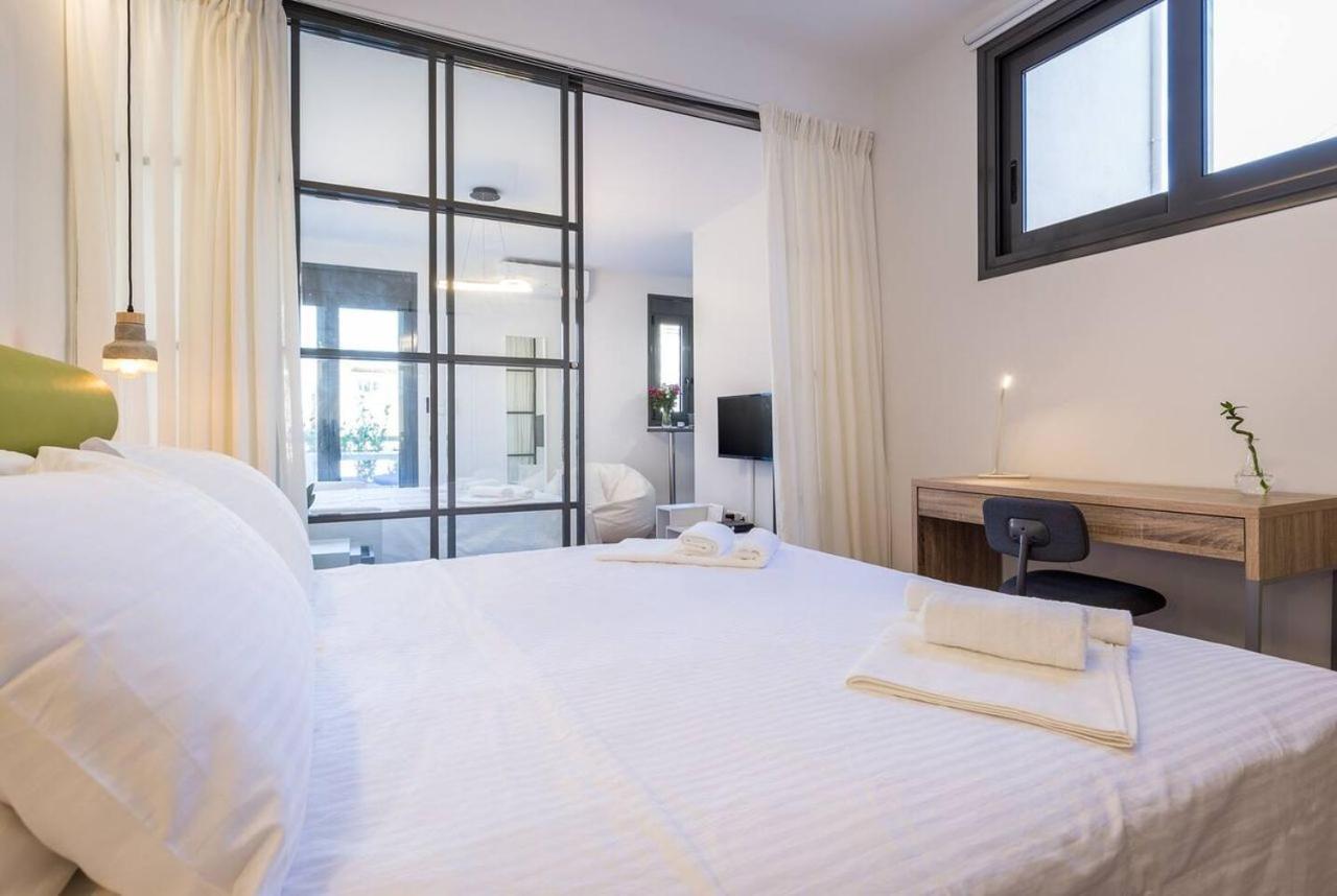 Emily In Athens - Central Chic Flat With Terrace Syntagma E1 Exterior foto
