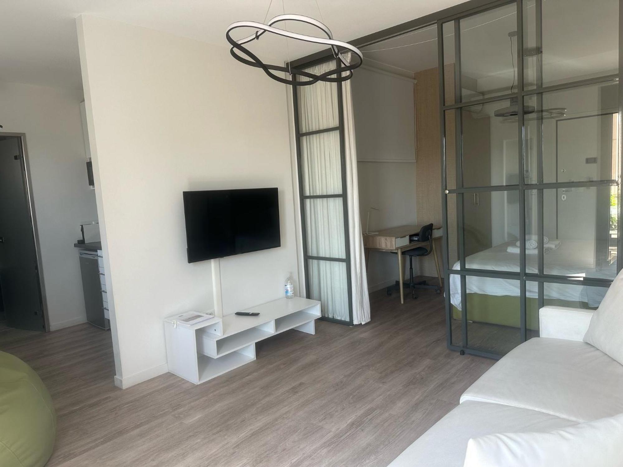 Emily In Athens - Central Chic Flat With Terrace Syntagma E1 Exterior foto
